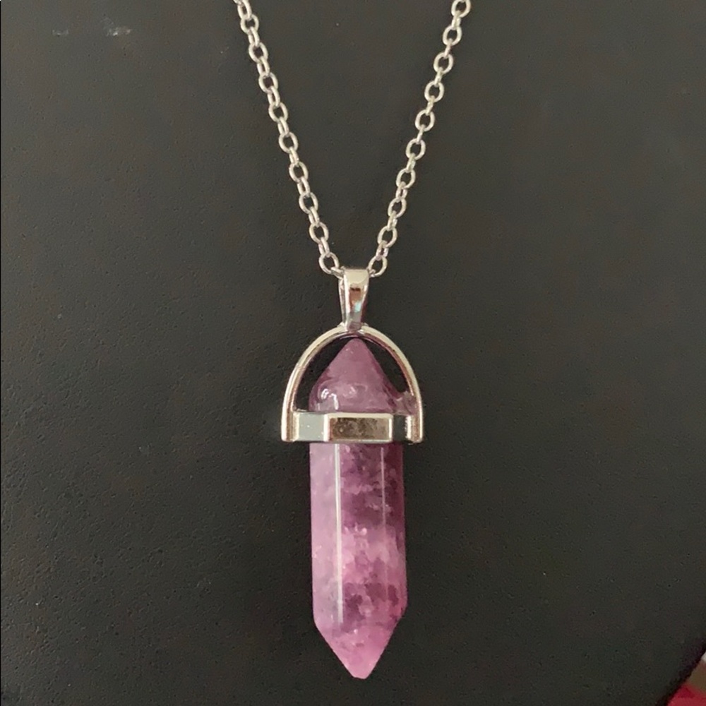 Amethyst pendant & chain